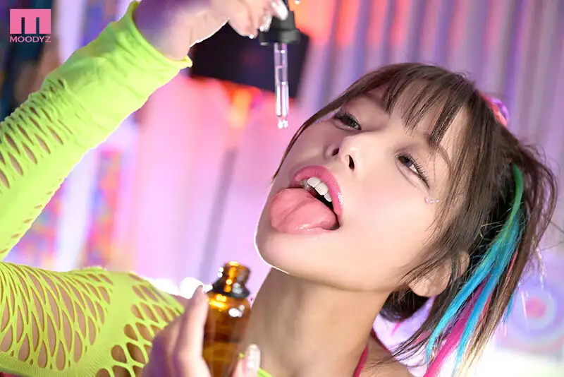 MIDA-184_Đồng nghiệp nam bị biến thành thú nhún